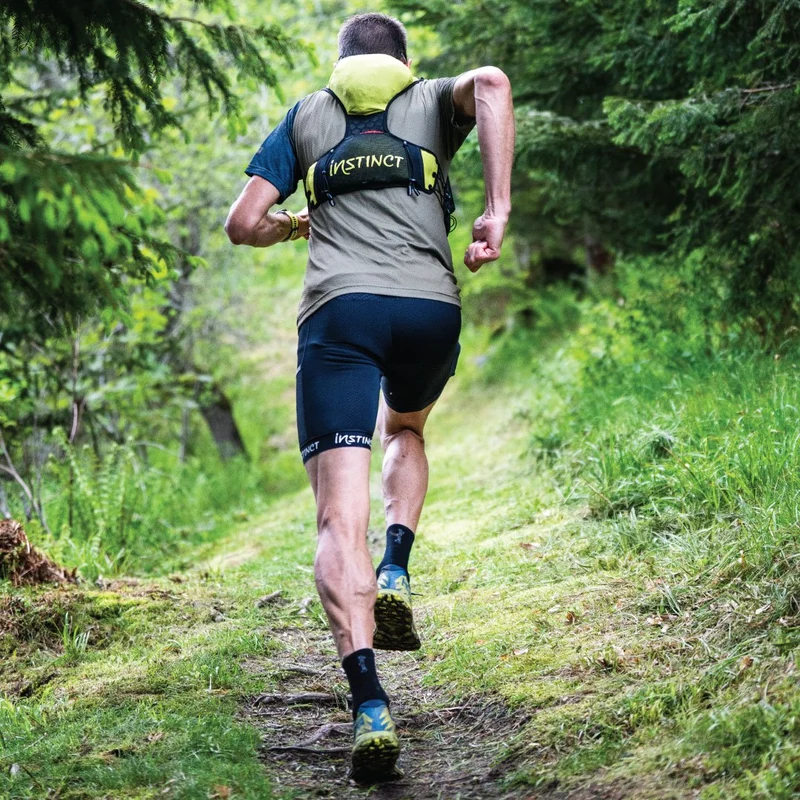 Instinct Trail | Ambition 4.5 L | Trailvest | Zonder flessen