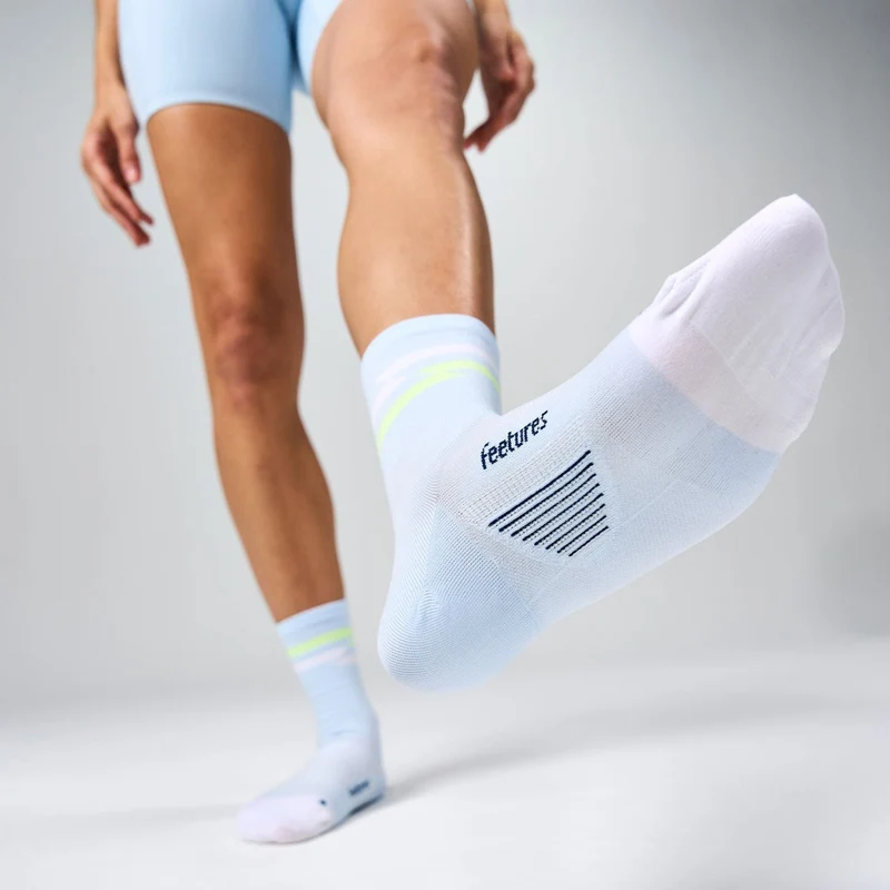 Feetures Elite Ultra Light Mini Crew V2