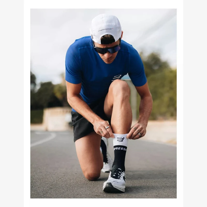 Compressport Mid Compression Socks V2.0