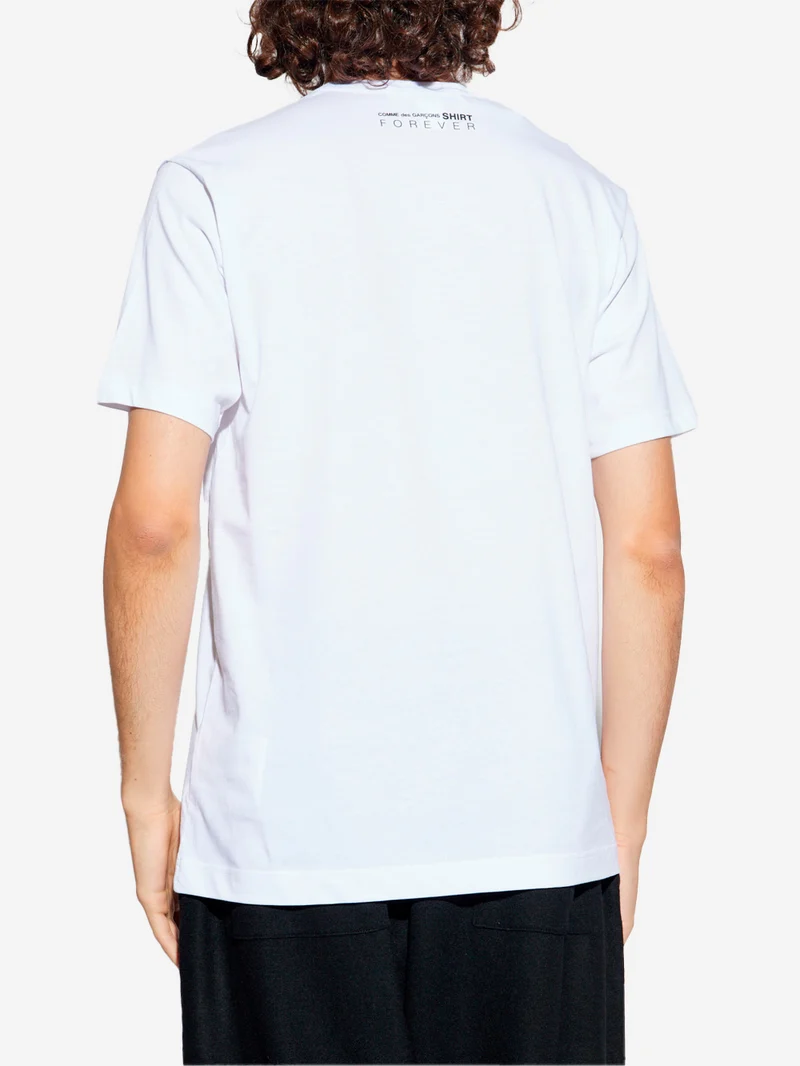 T-shirt bianca minimal con grafica 'Forever'