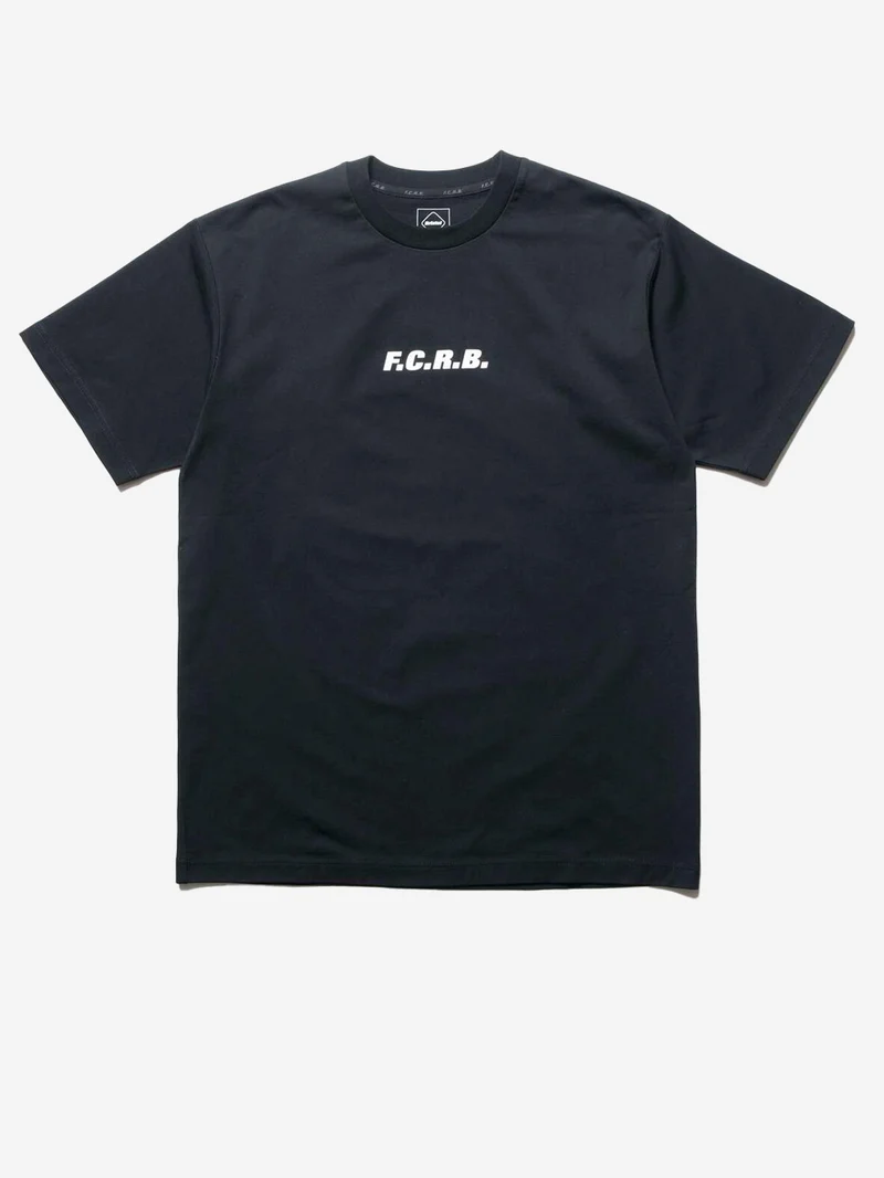 T-shirt nera Signature con logo