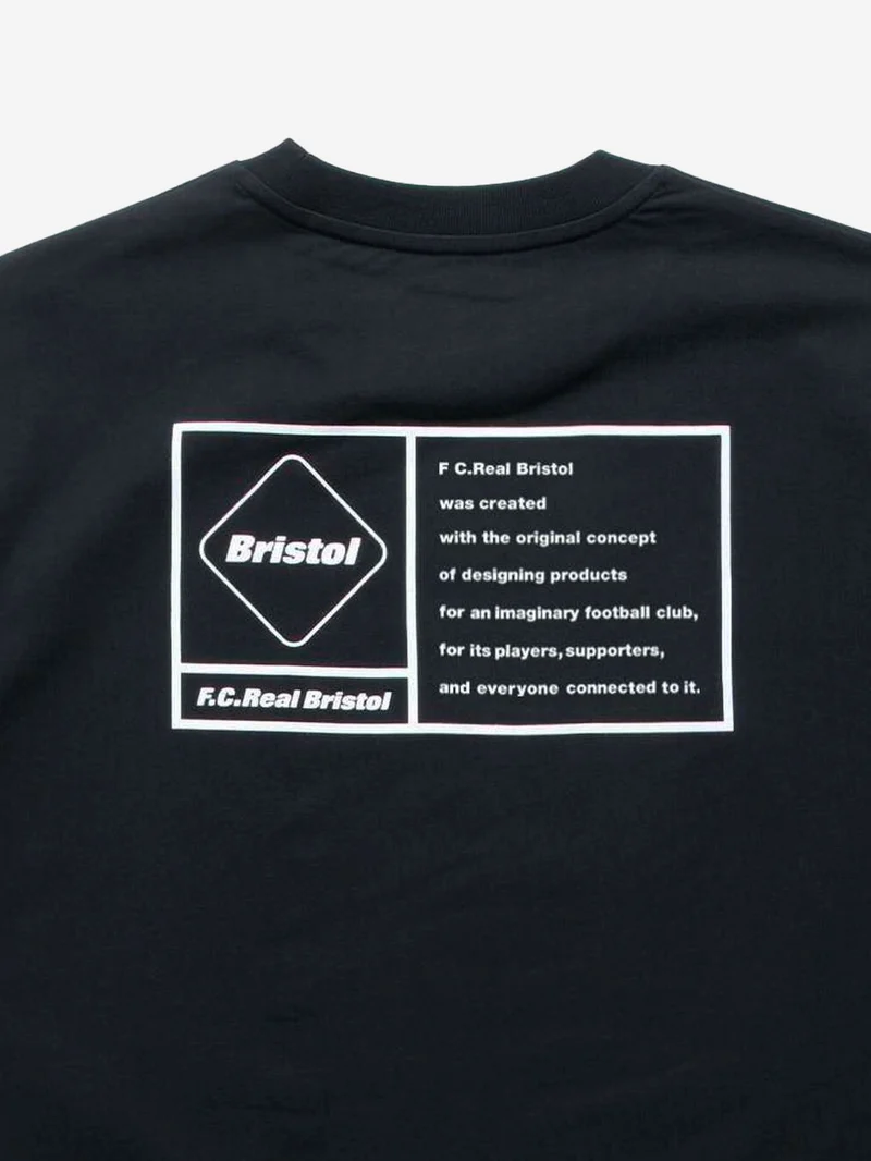 T-shirt nera Signature con logo