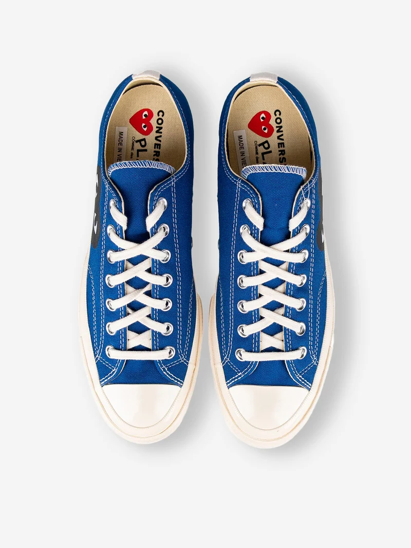 Chuck 70 OX blu con cuore grande nero x CDG