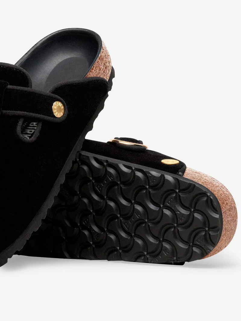 Boston Big Buckle Piping Rivet Logo in velluto nero