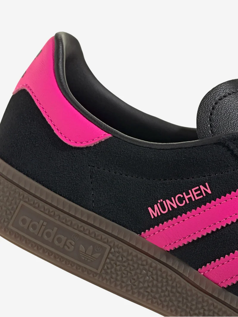W Muenchen nere e rosa
