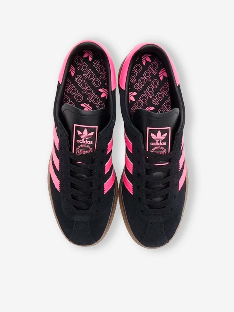 W Muenchen nere e rosa