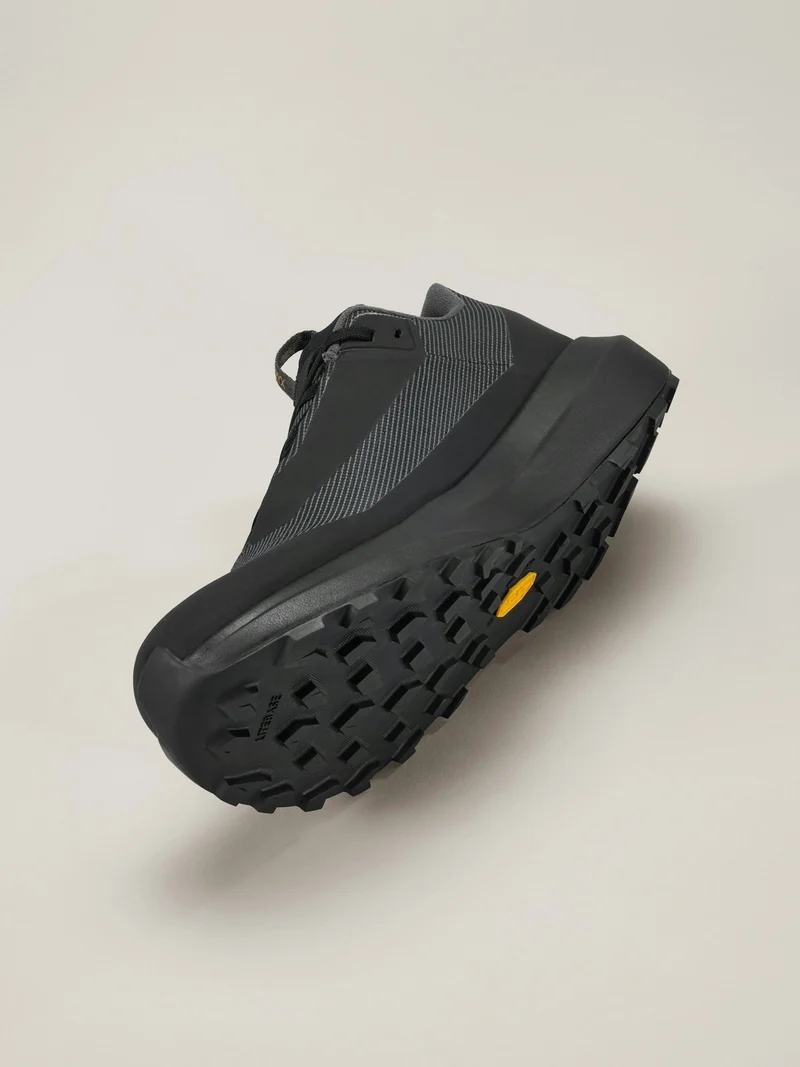 Arc'teryx Norvan LD 4 Gore-Tex Black