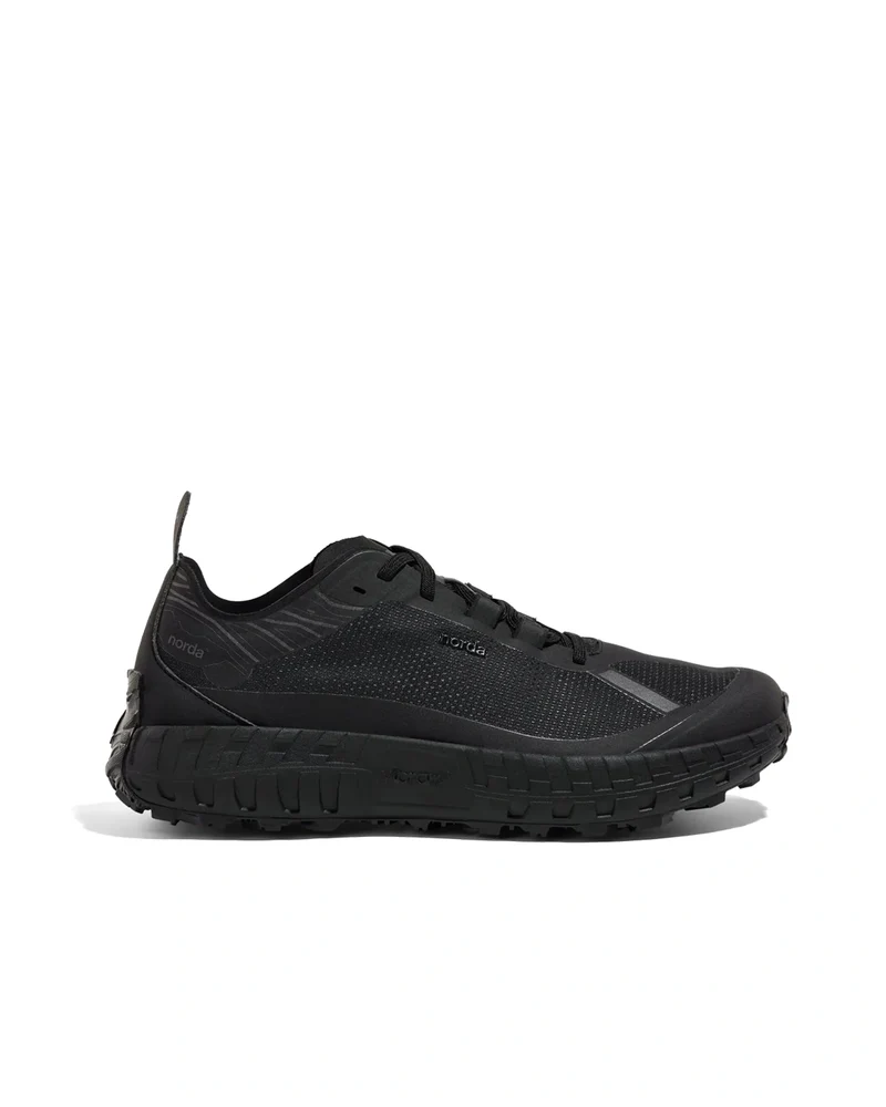 Norda 001 Stealth Black Trail Running Shoes