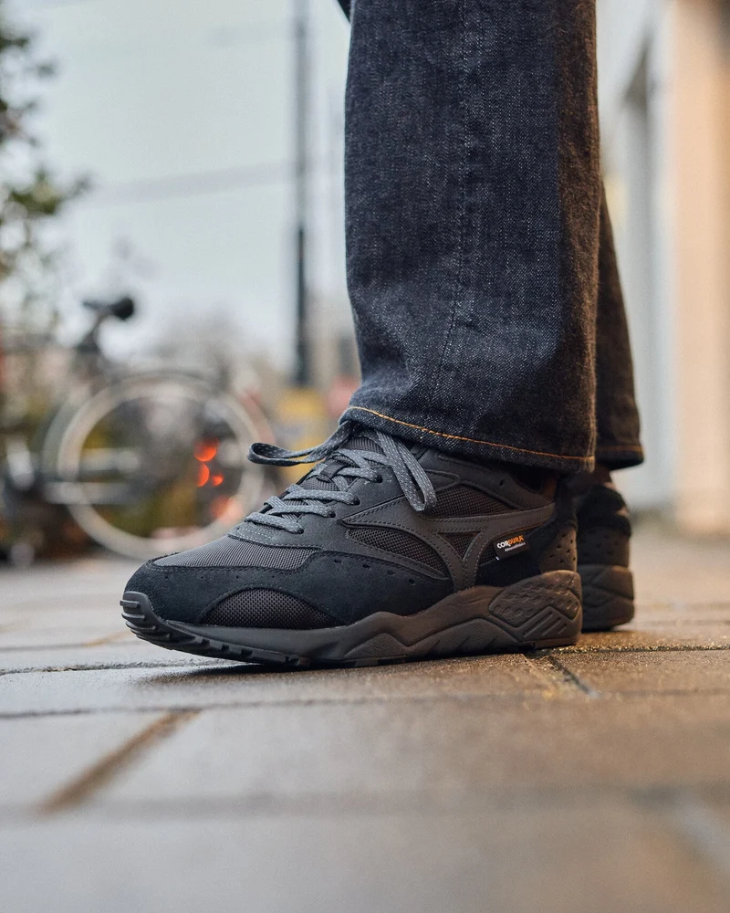 Mizuno Contender Cordura Black / Black Sand D1GA251002