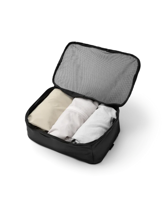 Db Essential Packing Cube L Black