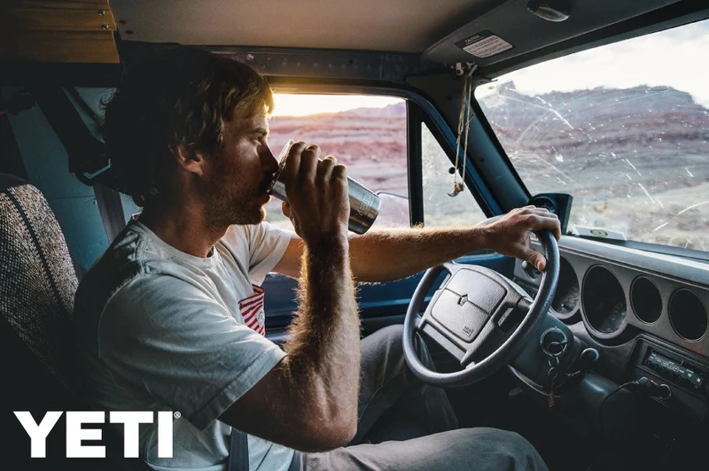 Yeti Rambler Tumbler 20oz Black [591ml]