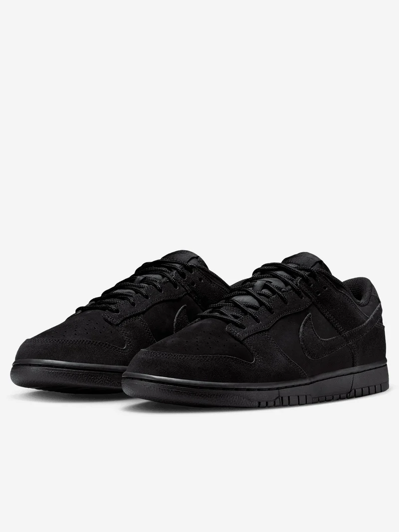 Dunk Low SE 'Triple Black Suede'
