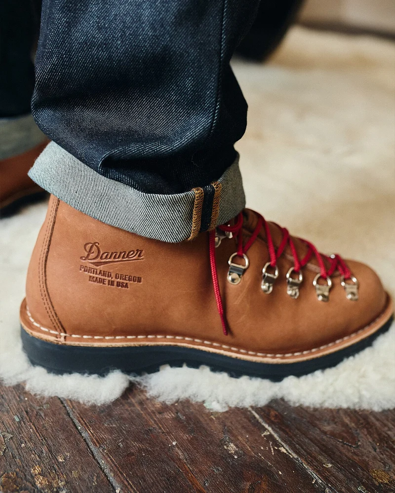 Danner Mountain Light Cascade Clovis Hiking Boots