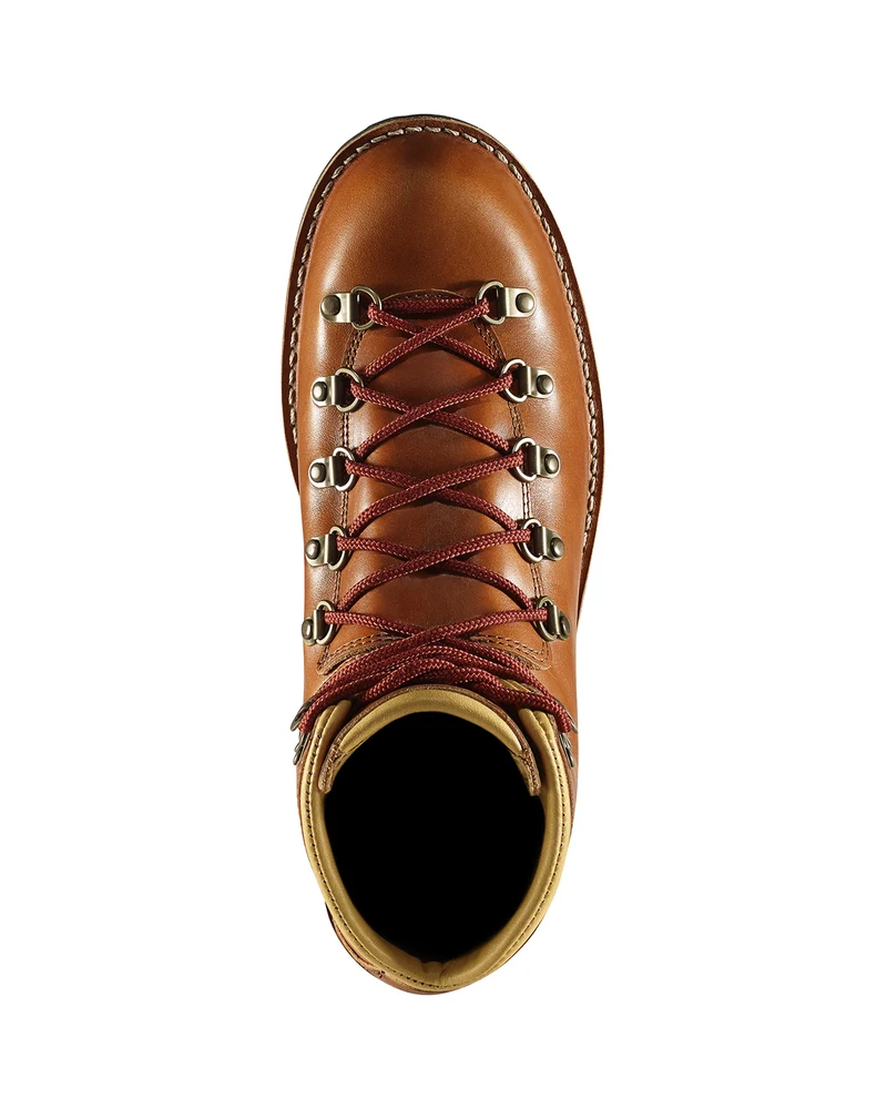 Danner Mountain Pass Horween Rio