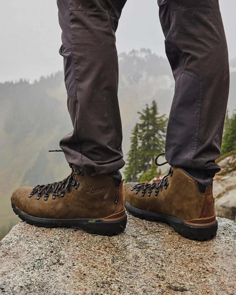 Danner Mountain 600 EVO 4.5" Brown/Black Gore-Tex