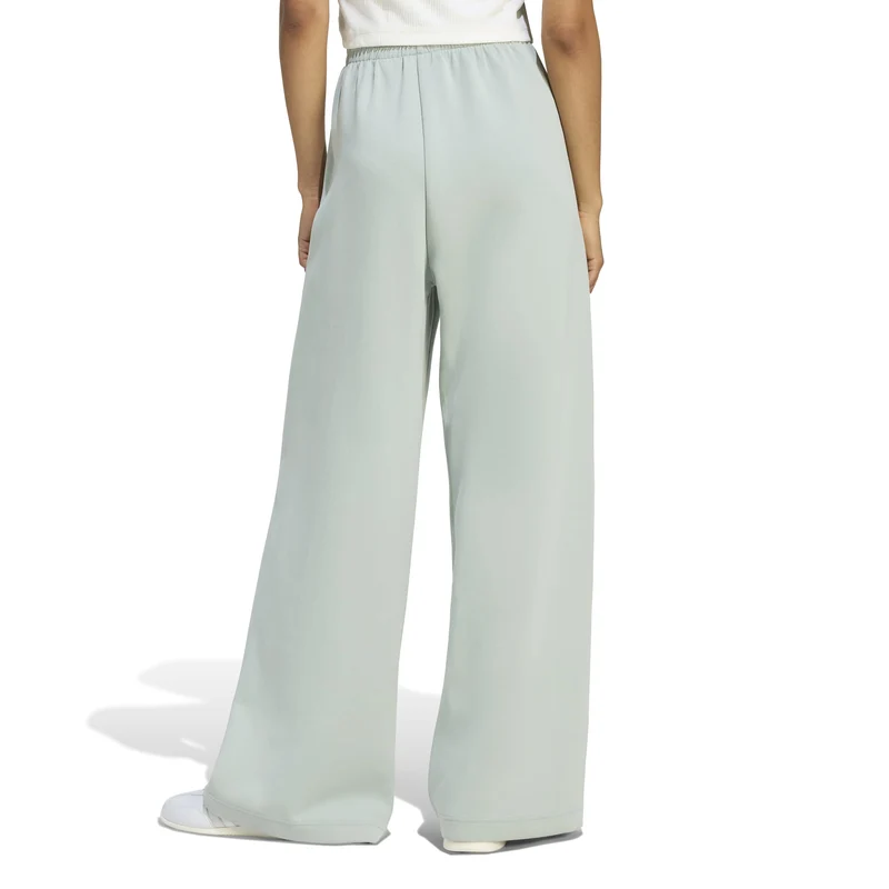 SOFT LUX STRAIGHT LEG HOSE