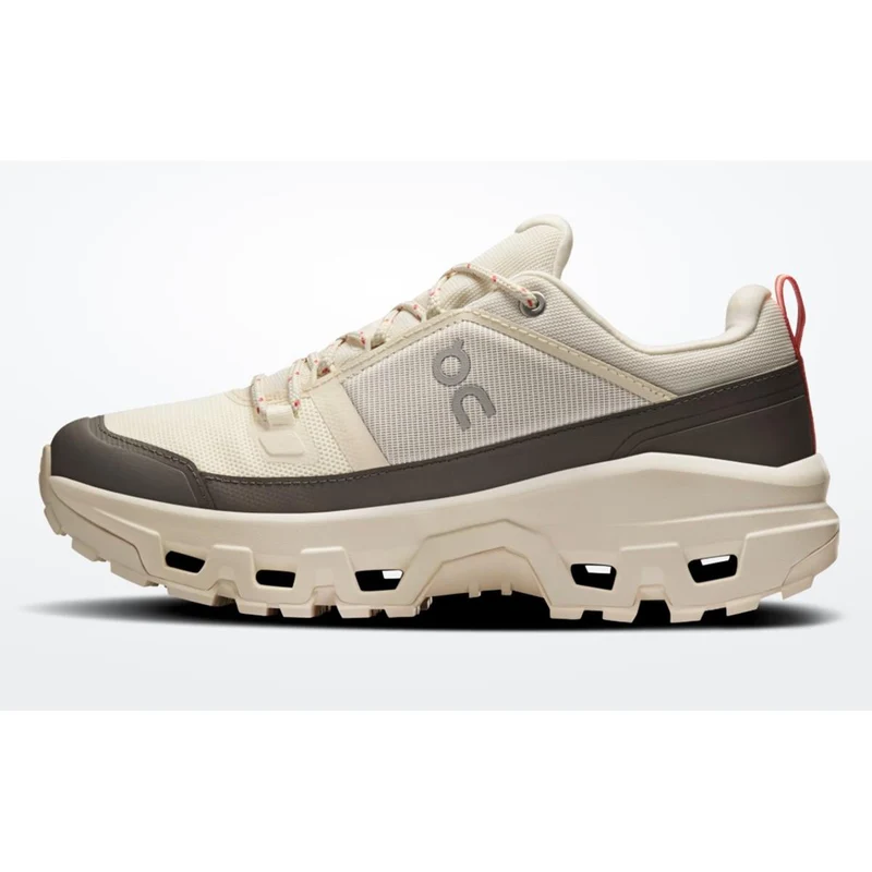 ON Cloudrock Low Waterproof Ivory/Ivory Damen