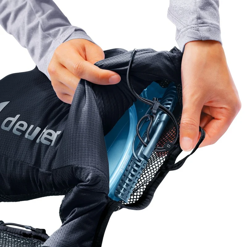 Deuter Traick 9 Trail Running Rucksack black