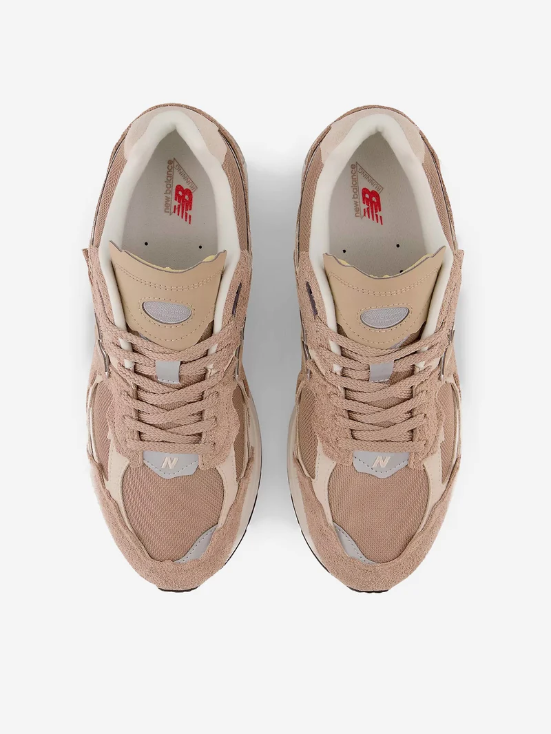 M2002 RDL Sneakers