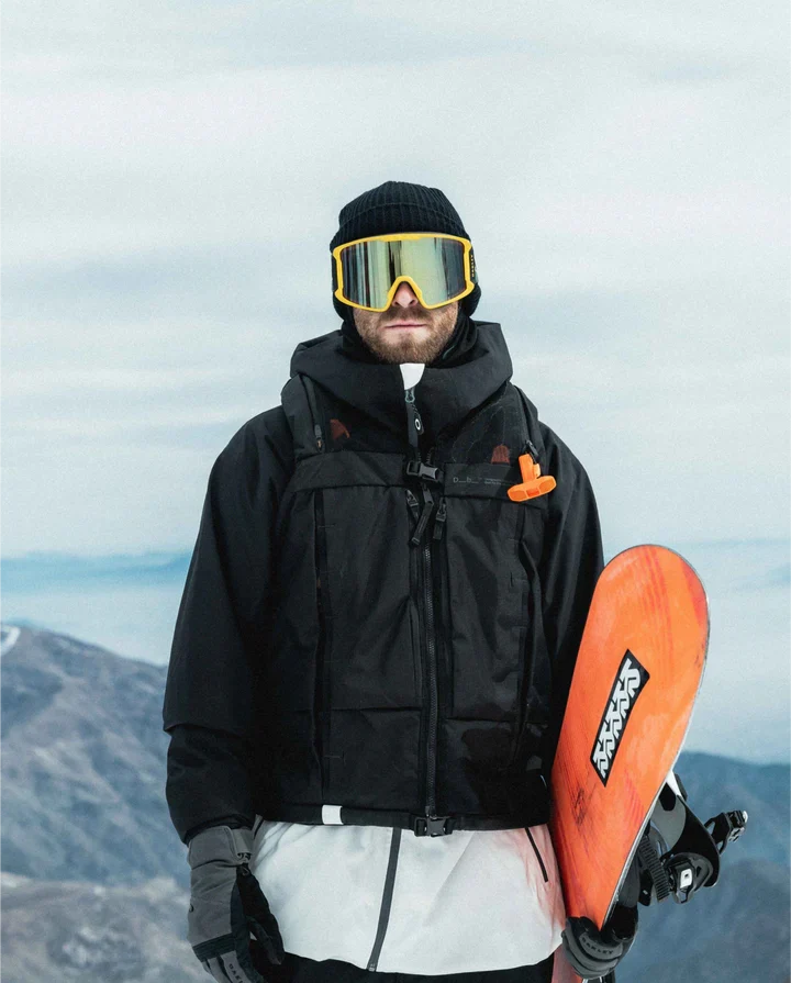 Db Snow Pro Vest 8L + Safeback Module Black Out