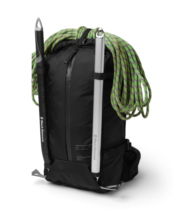 Db Snow Pro Backpack 25L Black Out