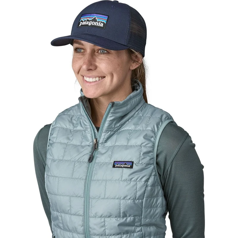 Patagonia P-6 Logo Trucker Cap new navy