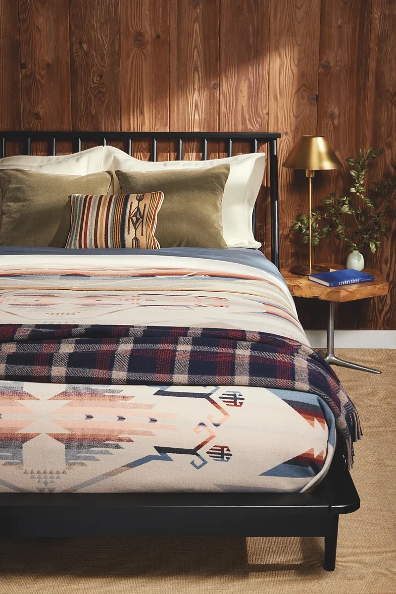 Pendleton Eco-Wise Washable Throw Kelso Plaid Navy