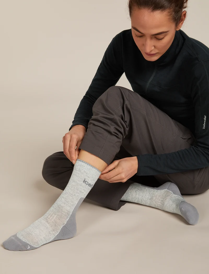 ICEBREAKER Women Merino Hike+ Light Crew Wandersocken
