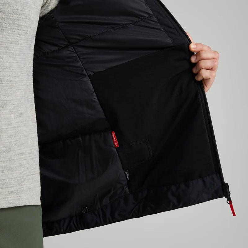 VERSANTE COMF. HOODED JKT WOM.