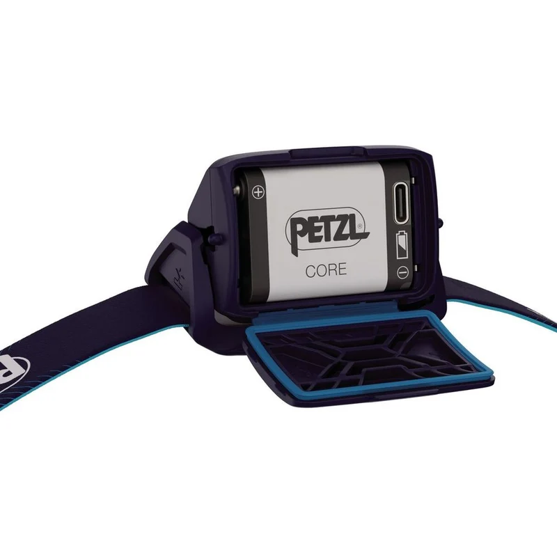Petzl Actik Core Stirnlampe blue