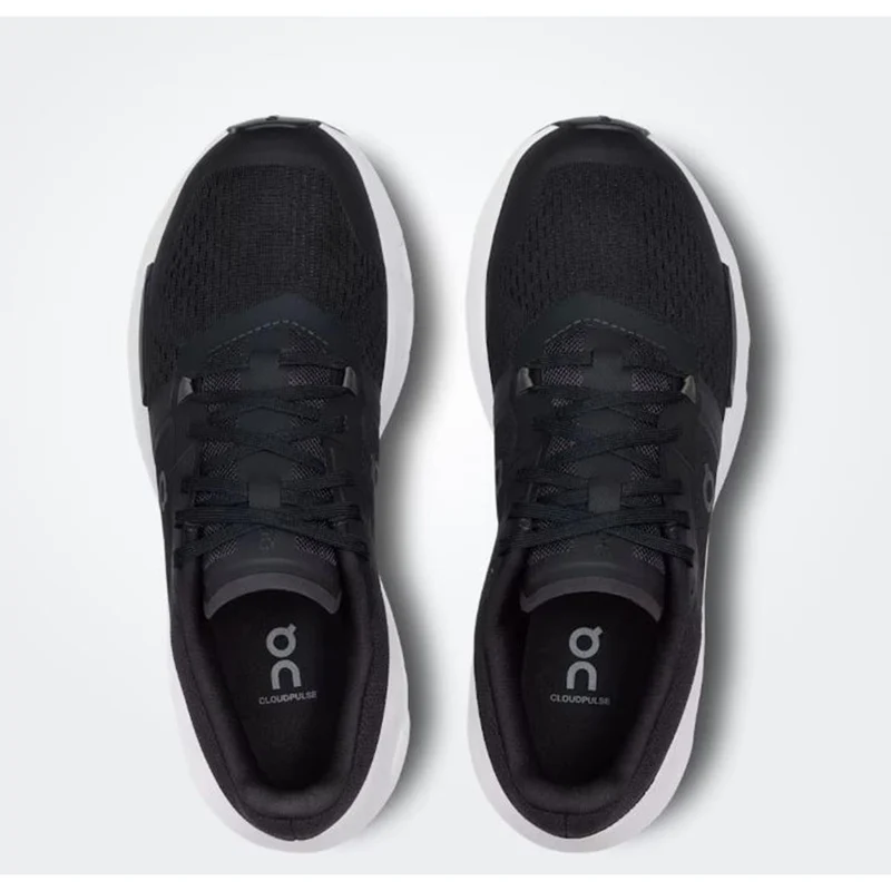 ON Cloudpulse 1 Women black white