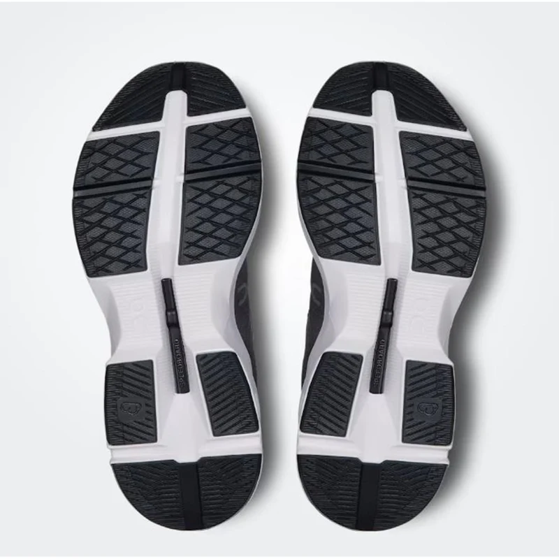 ON Cloudpulse 1 Women black white