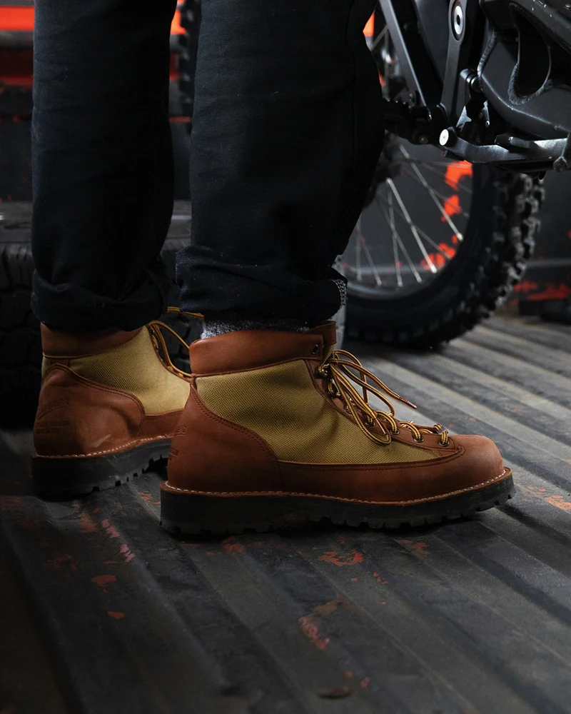 Danner Light Revival 6'' Khaki