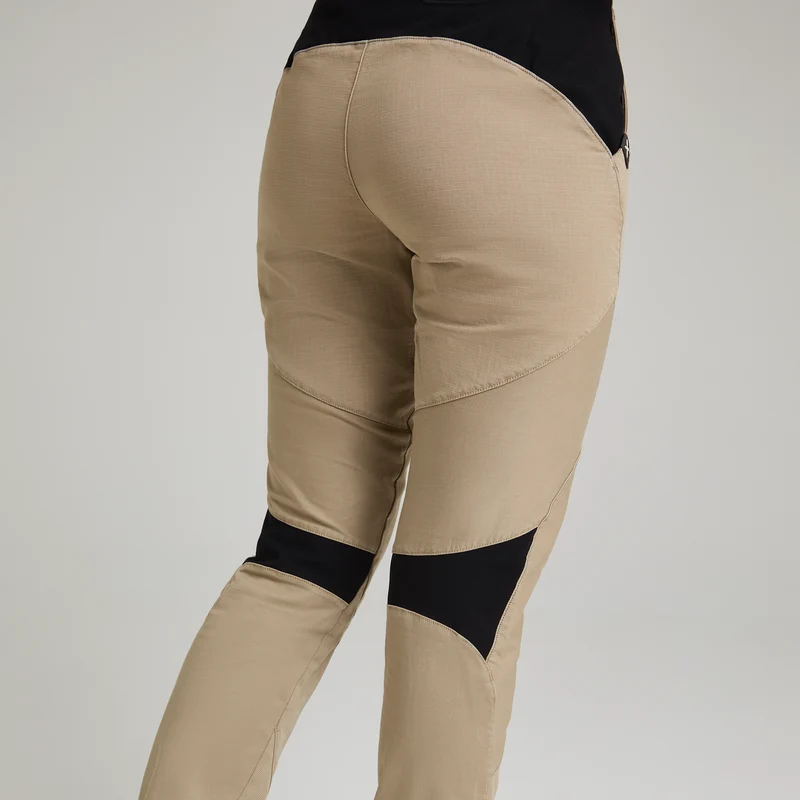 FREE EVO PANTS WOMAN