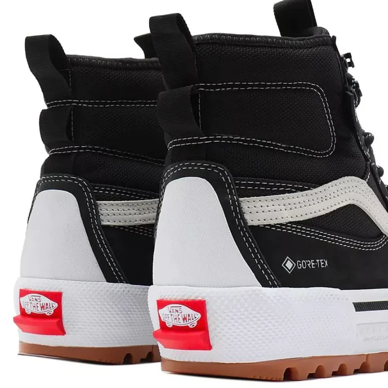 Vans Sk8-Hi GORE-TEX MTE-3 Black / Marshmallow