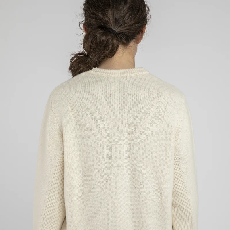 ESSENCE MAGLIA WOMAN