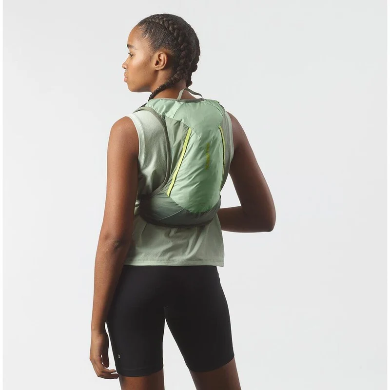 Salomon Cross 4 Laufrucksack green milieu agave green sharp