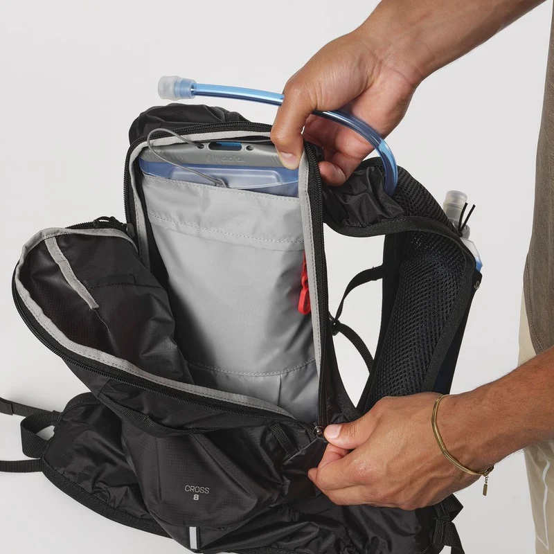Salomon Cross 8 Wanderrucksack black