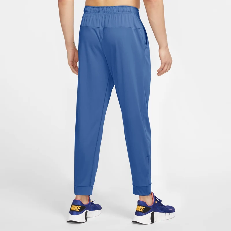 NIKE Totality Herren Sporthose mit Dri-FIT