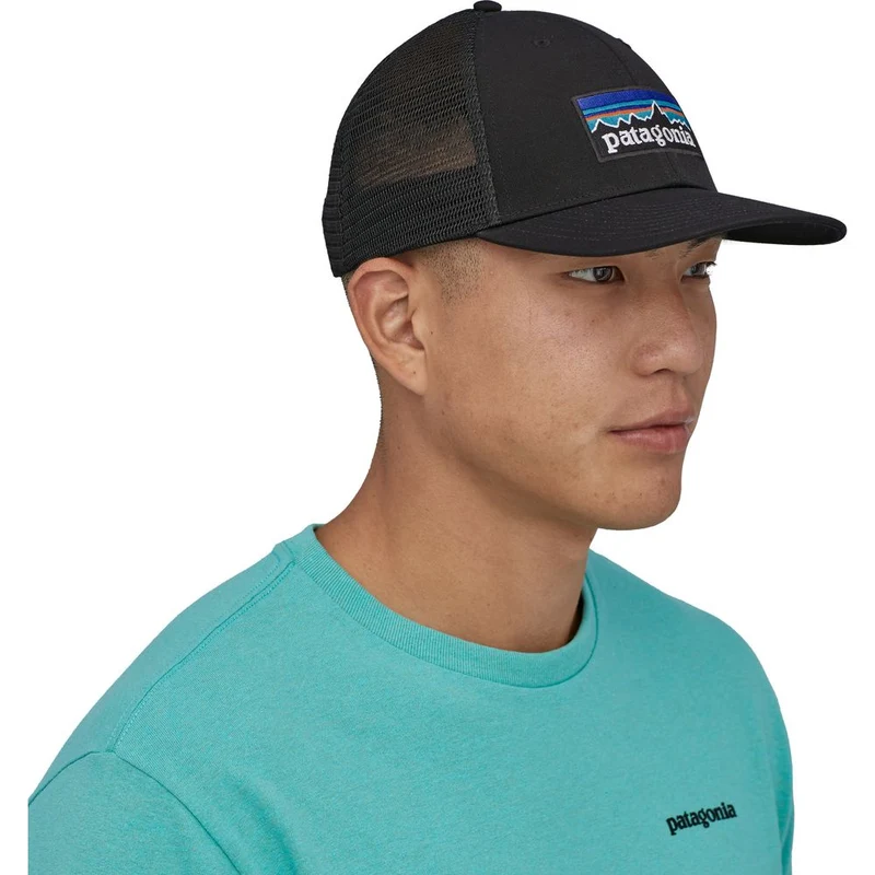 Patagonia P-6 Logo Lopro Trucker Cap black