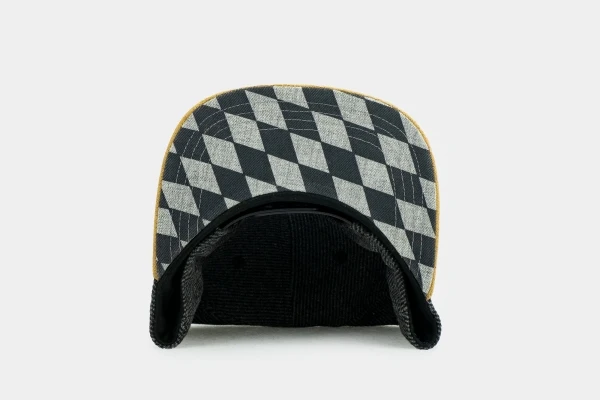 BAVARIAN CAPS Kreizweis Altbayern Cap mit Holzbadge