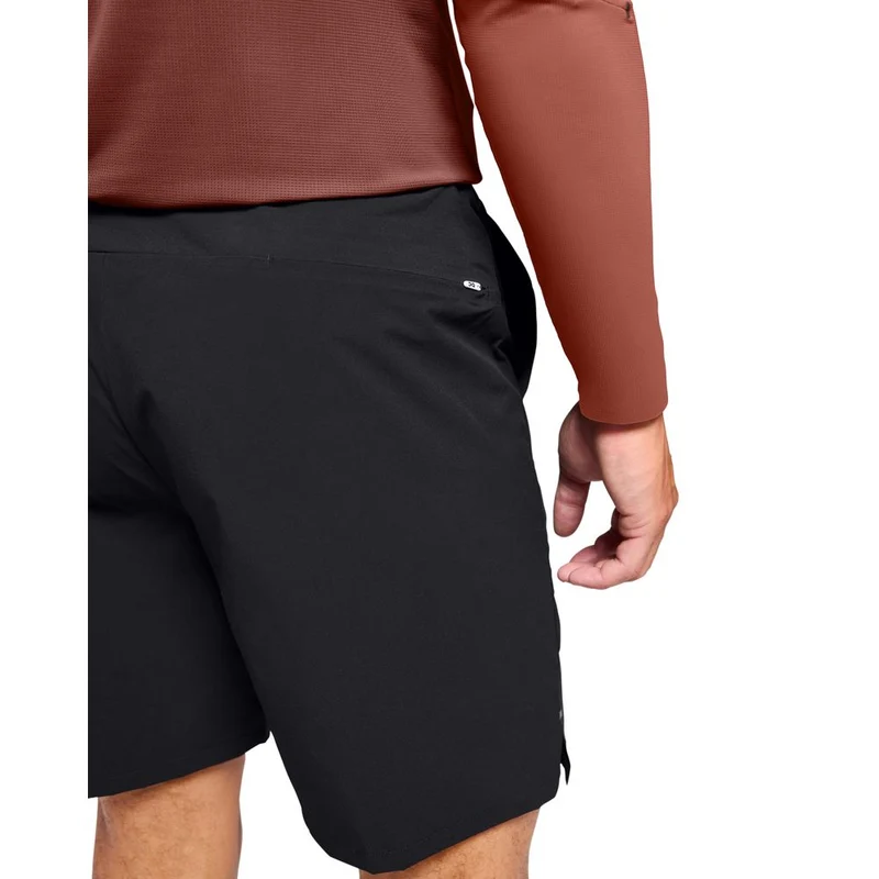 On Performance Hybrid Short black Laufhose
