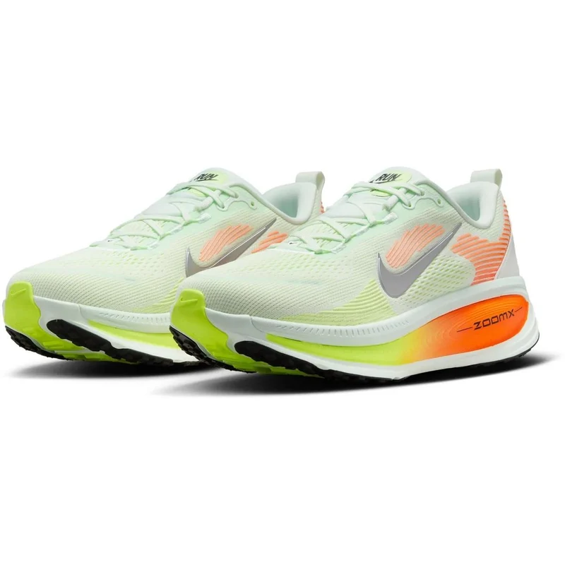 Nike Vomero 18 Men barely green metallic silver